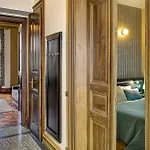 Art House By Adrez * Prag