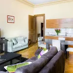 Art House By Adrez * Prag